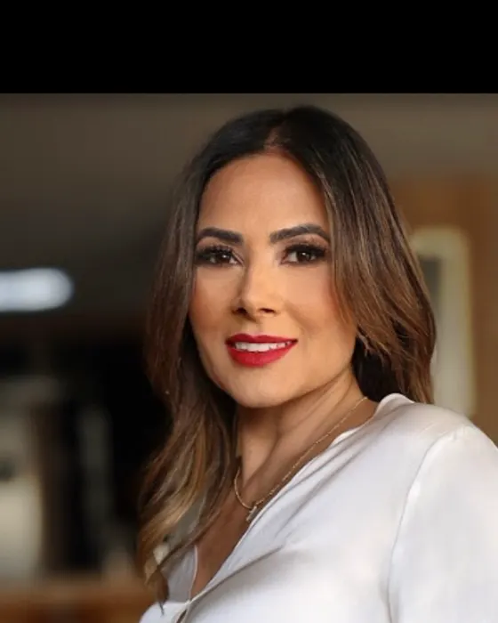 Retrato de Elisa Reis