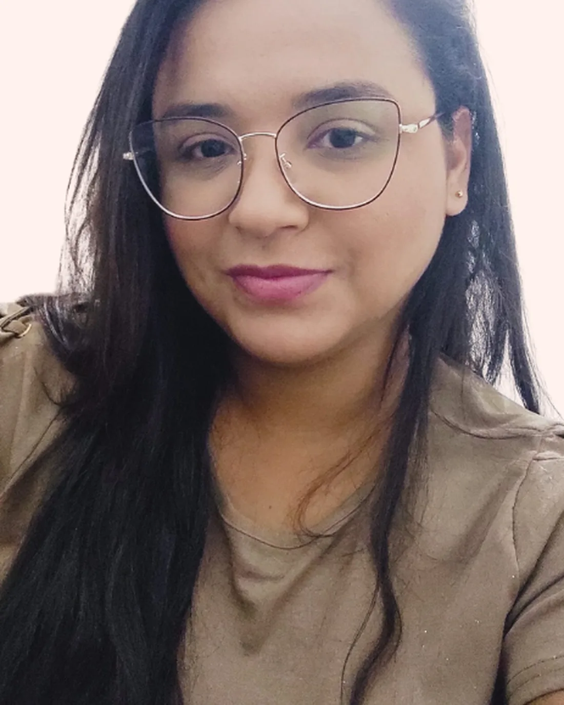 Retrato de Caroline Andrade Meira