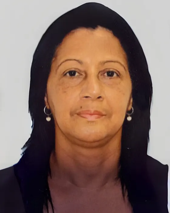 Retrato de Ana Cláudia Neves Passigatte