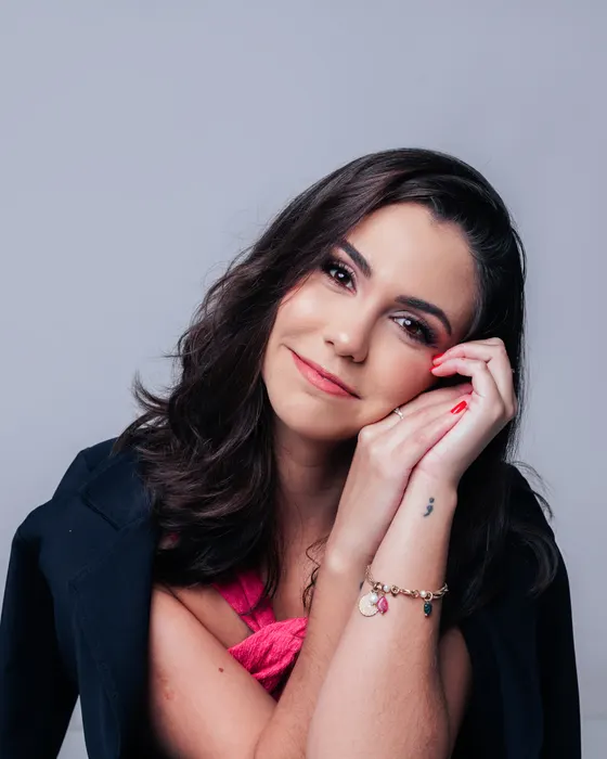 Retrato de Yanne Schultz Rodrigues de Oliveira