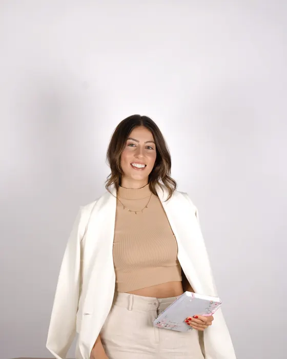 Retrato de Júlia Esteves dos Santos Moraes