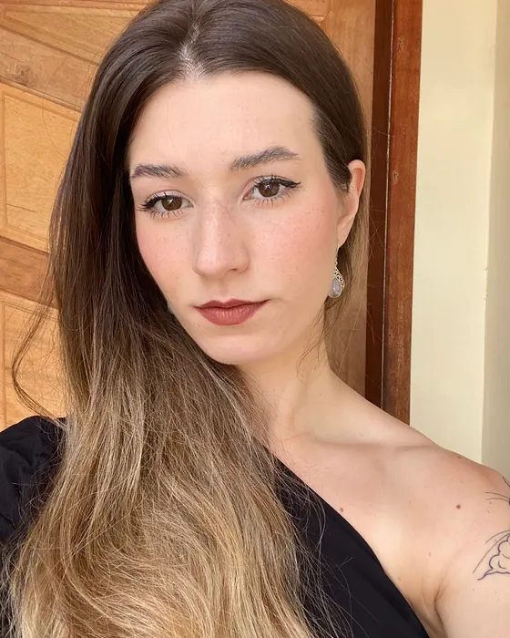 Retrato de Luiza Longo Fierz Moreira